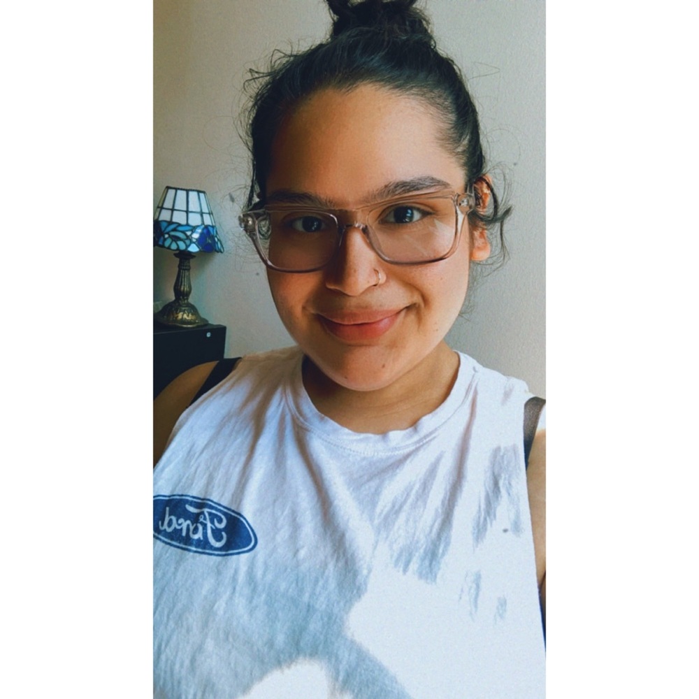 Meet your Posher, Daniela